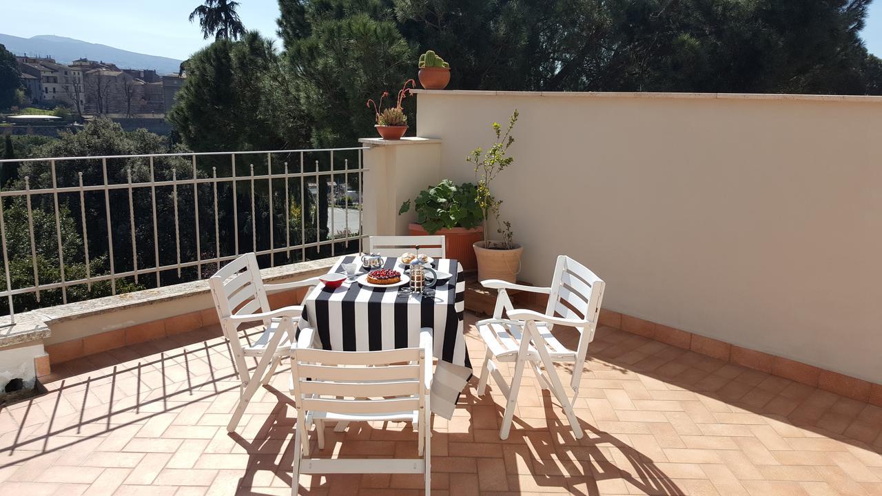 Bed and Breakfast Le Petit Relais Viterbo Exterior foto